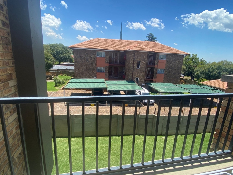 1 Bedroom Property for Sale in Whiteridge Gauteng