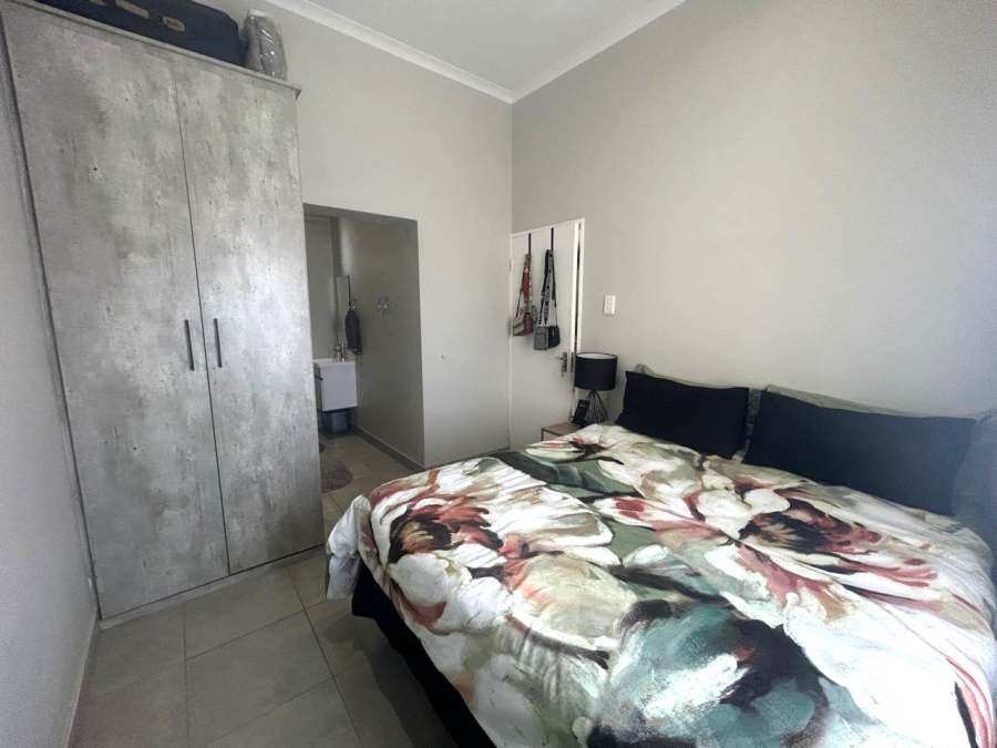 1 Bedroom Property for Sale in Whiteridge Gauteng