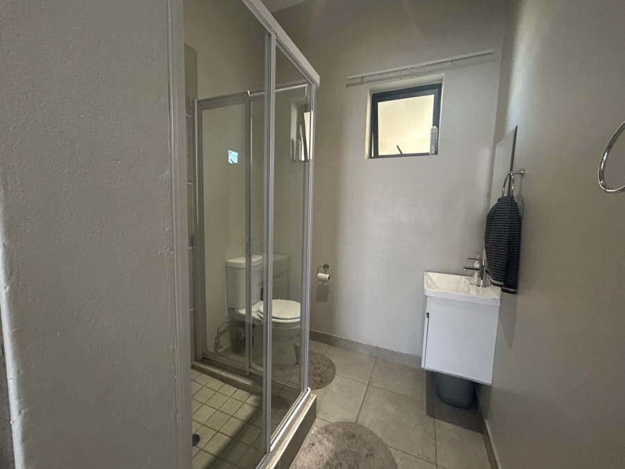 1 Bedroom Property for Sale in Whiteridge Gauteng