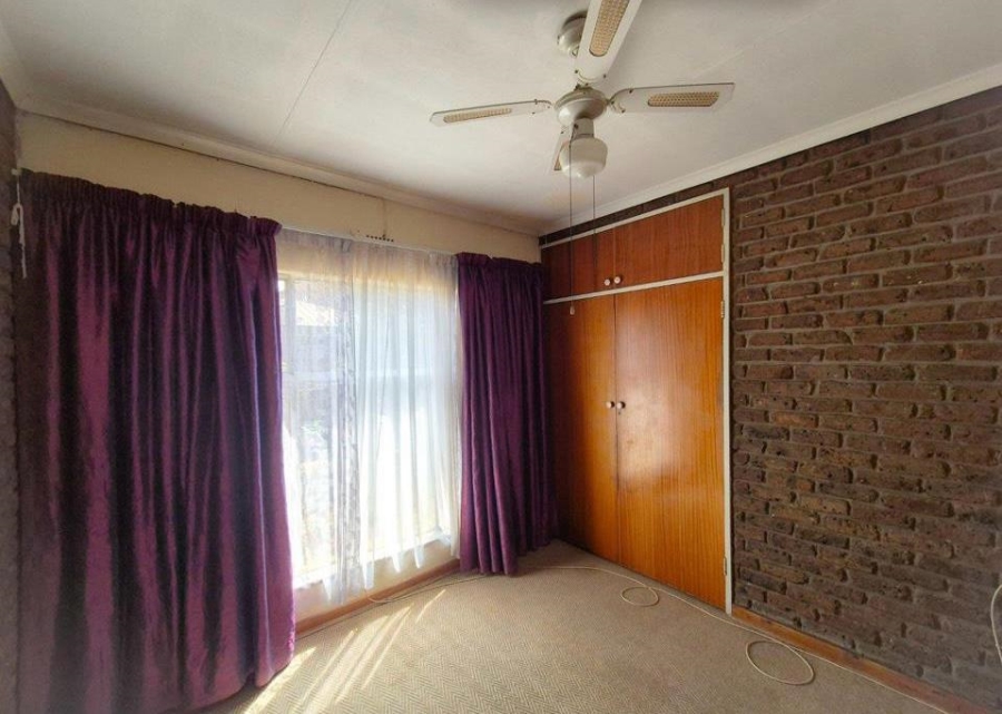 4 Bedroom Property for Sale in Vanderbijlpark SE 2 Gauteng