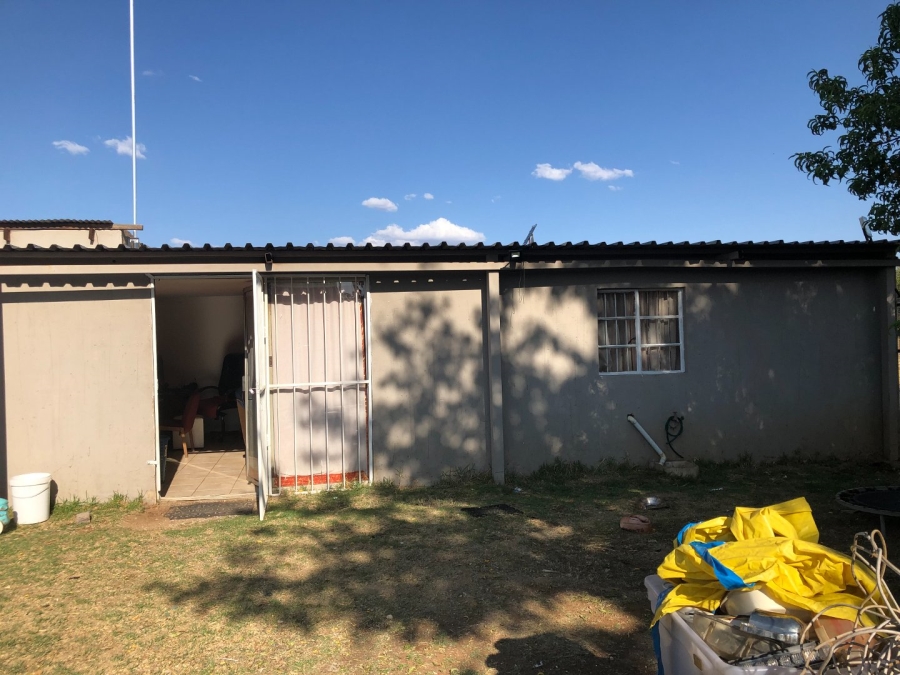 3 Bedroom Property for Sale in Mullerstuine Gauteng