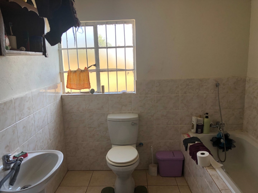 3 Bedroom Property for Sale in Mullerstuine Gauteng