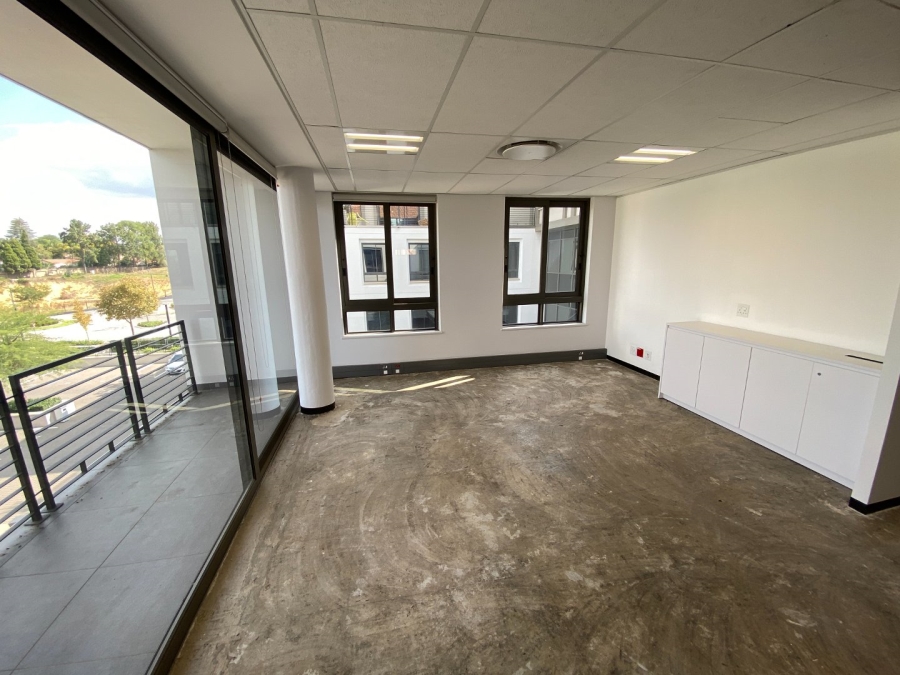 To Let commercial Property for Rent in Magaliessig Gauteng