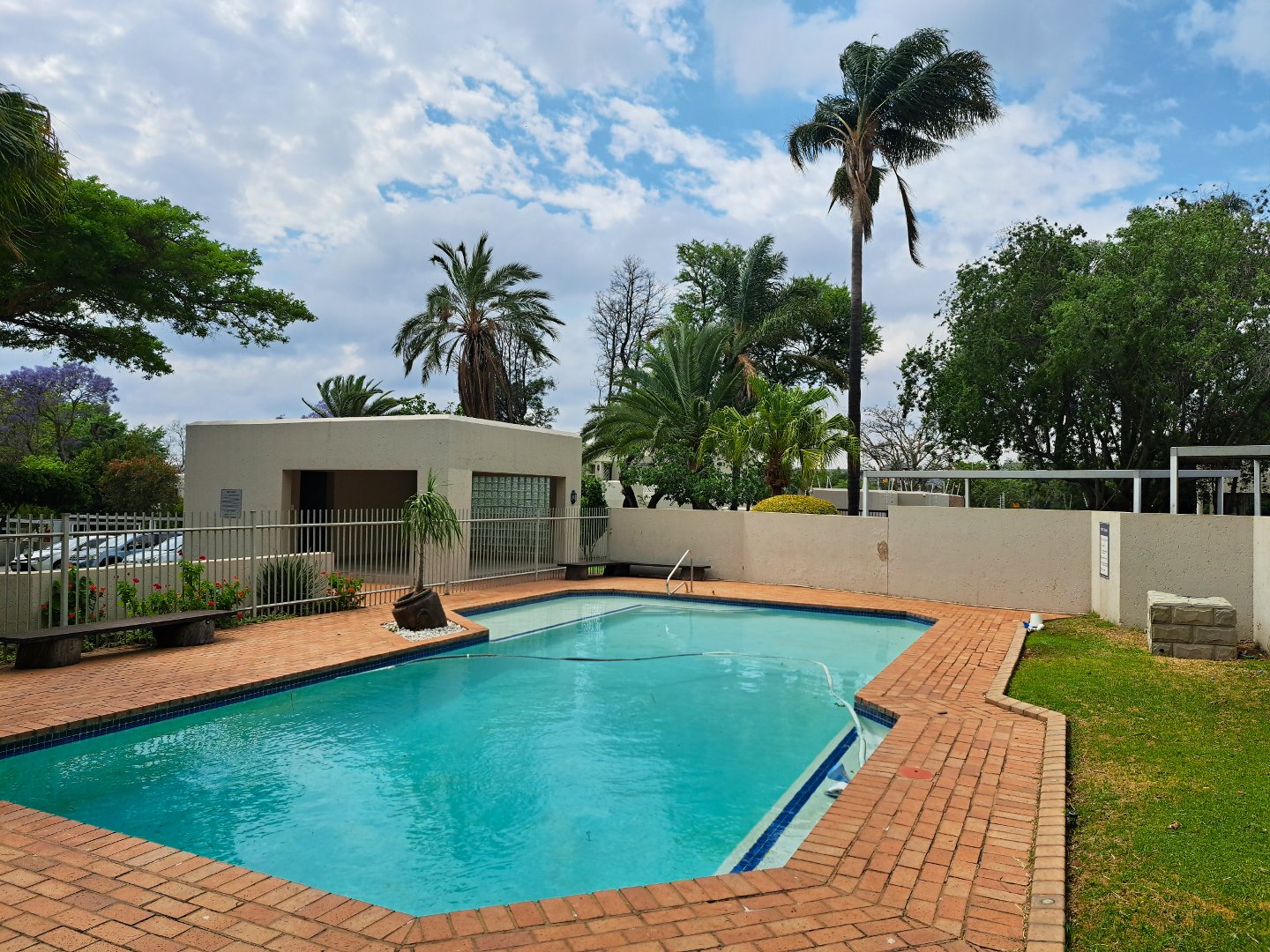 2 Bedroom Property for Sale in Sandown Gauteng