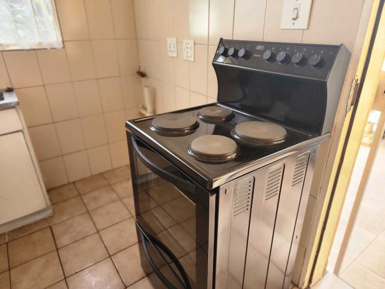 To Let 1 Bedroom Property for Rent in Witfield Gauteng