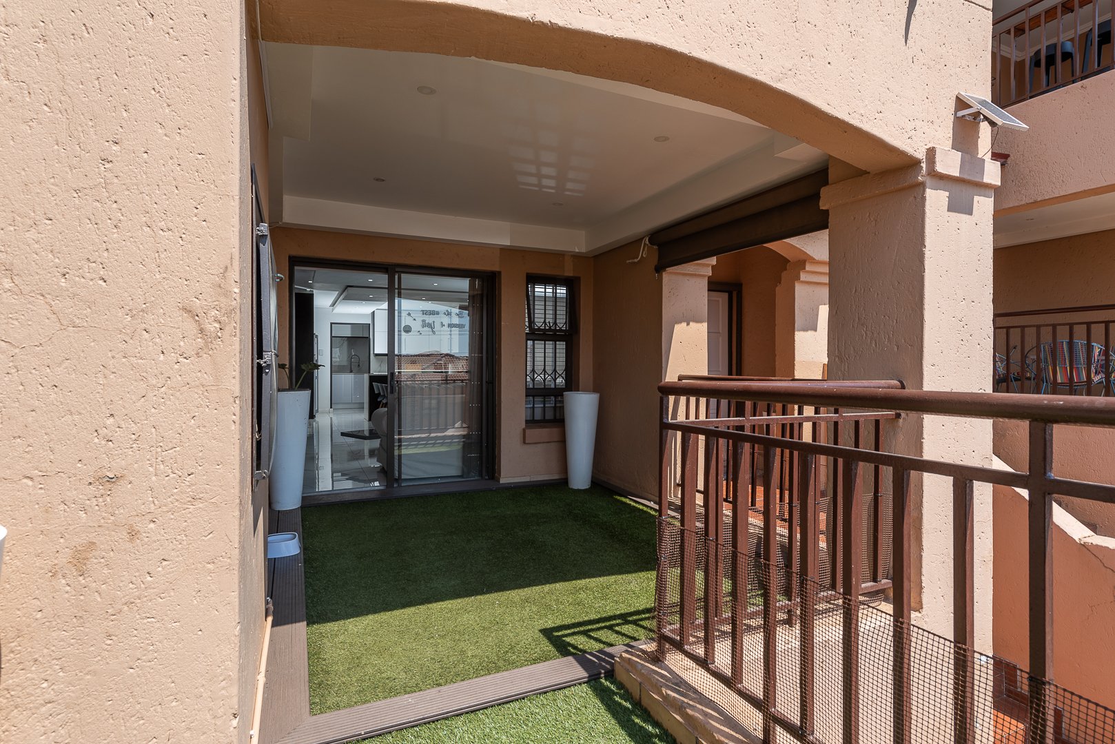 To Let 4 Bedroom Property for Rent in Sunnyrock Gauteng