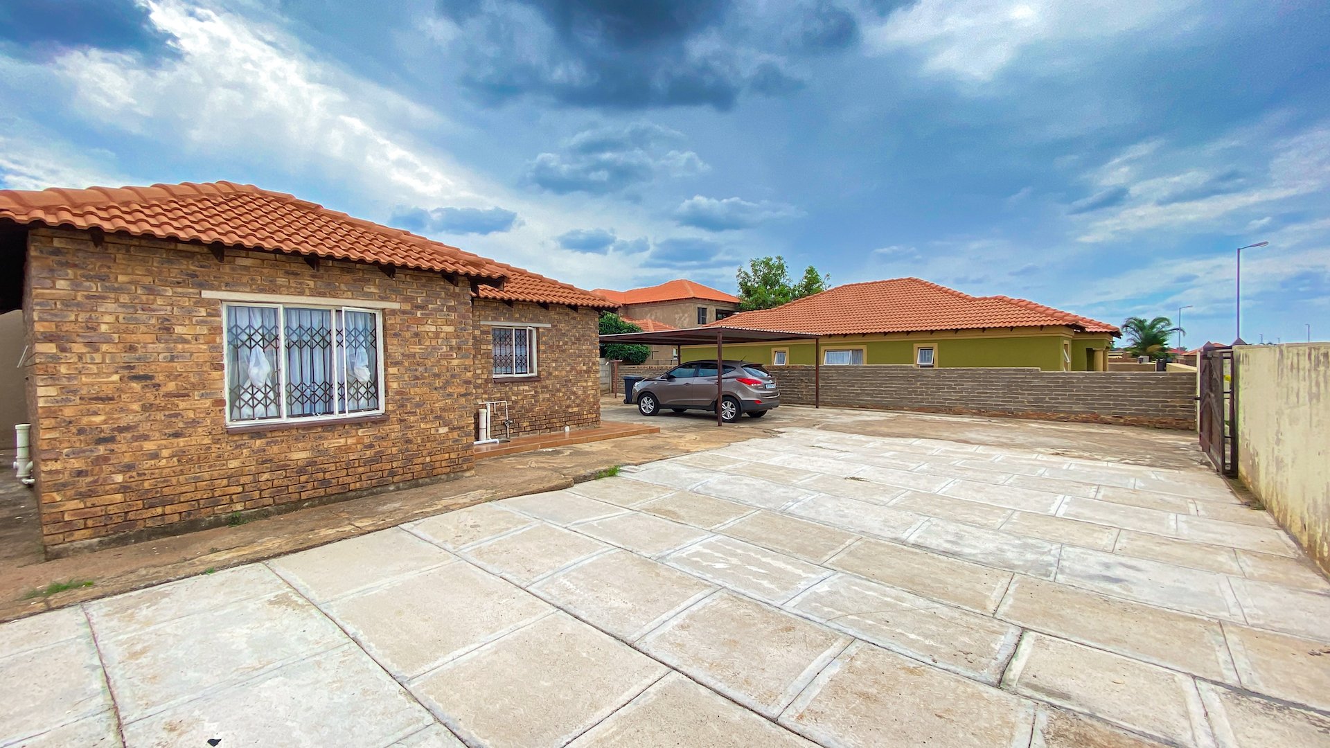 2 Bedroom Property for Sale in Karenpark Gauteng