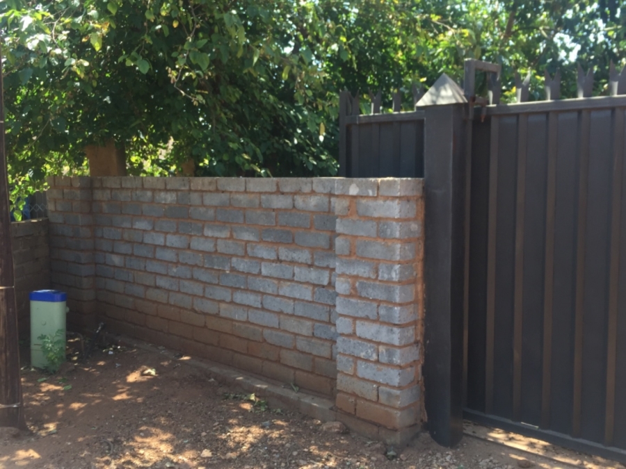 To Let 2 Bedroom Property for Rent in Soshanguve South Ext 4 Gauteng