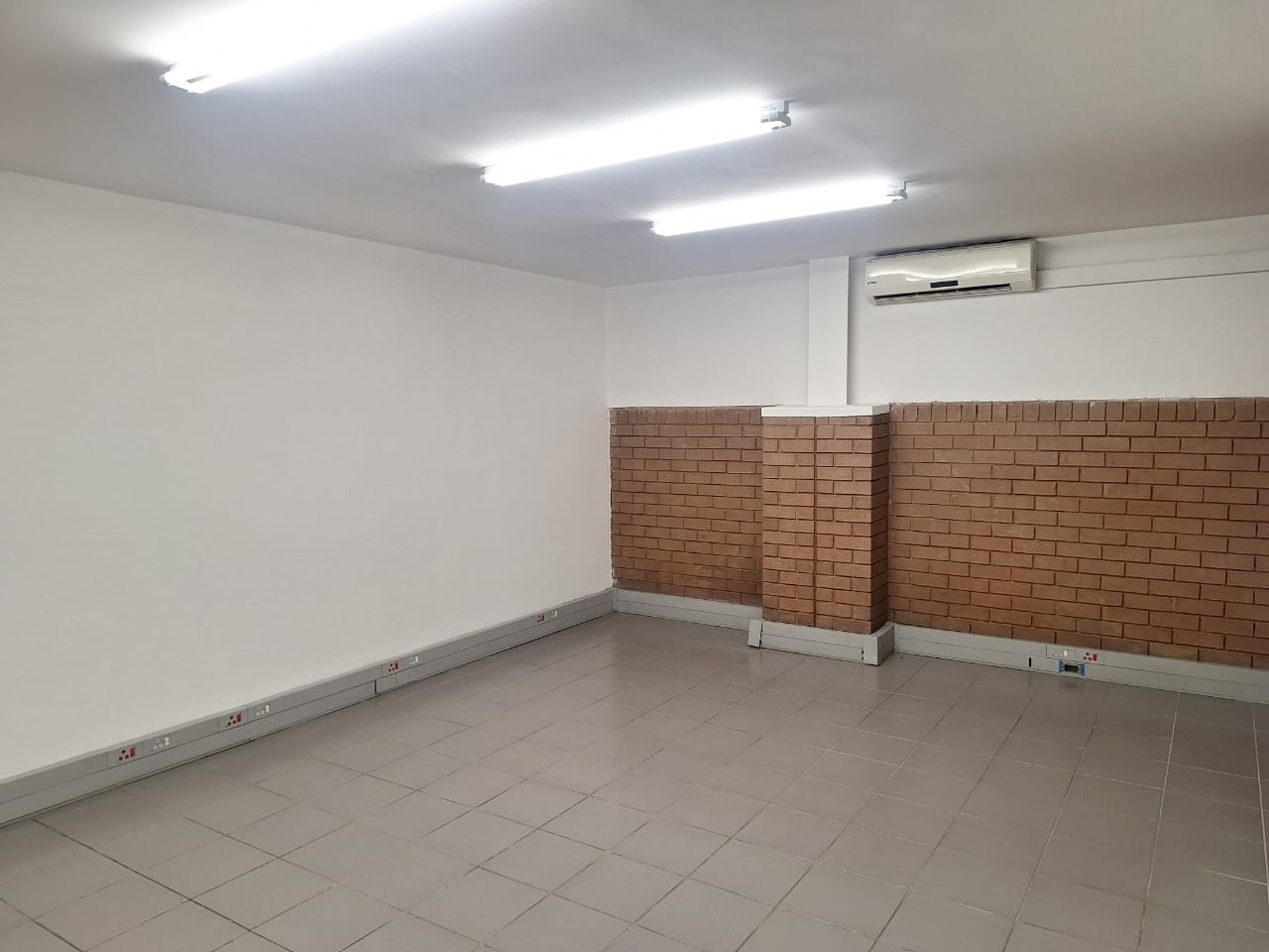 To Let commercial Property for Rent in Pomona Gauteng