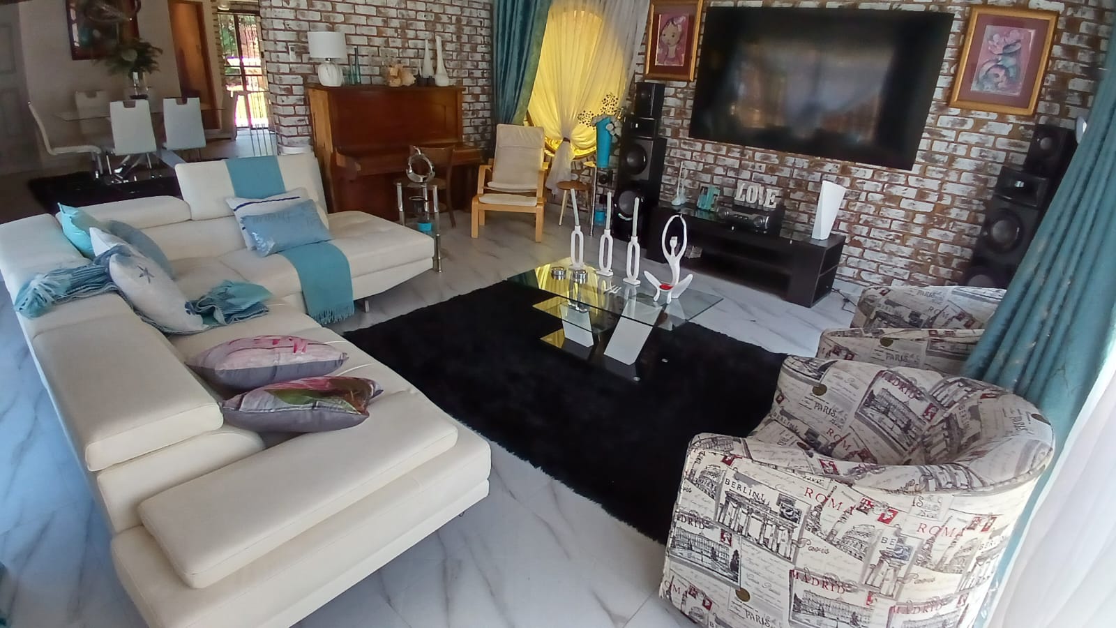 4 Bedroom Property for Sale in Doornpoort Gauteng