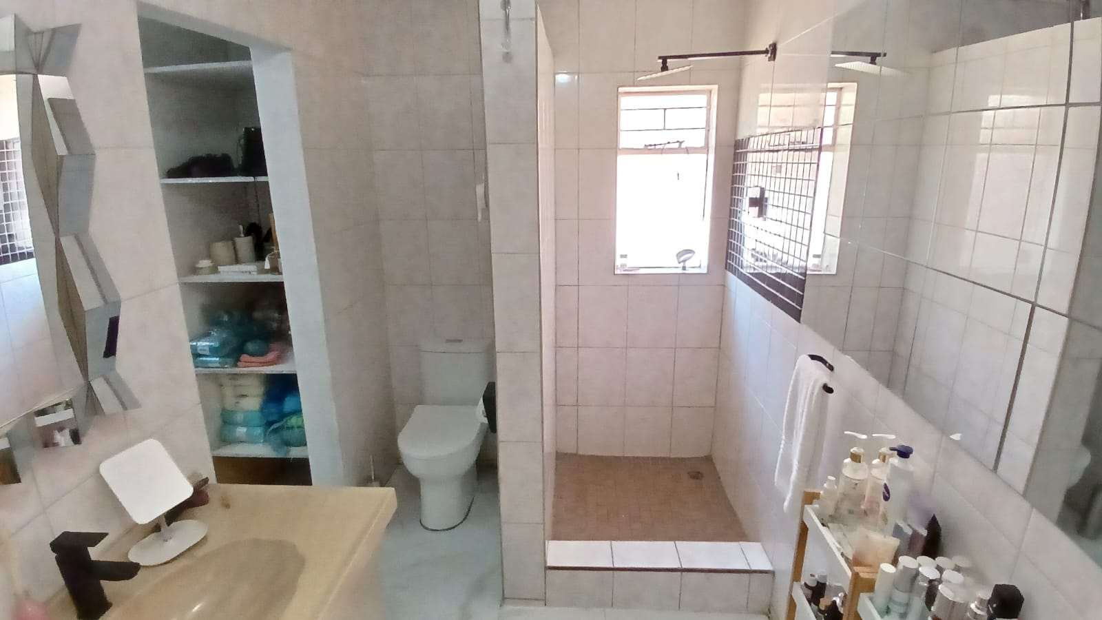 4 Bedroom Property for Sale in Doornpoort Gauteng