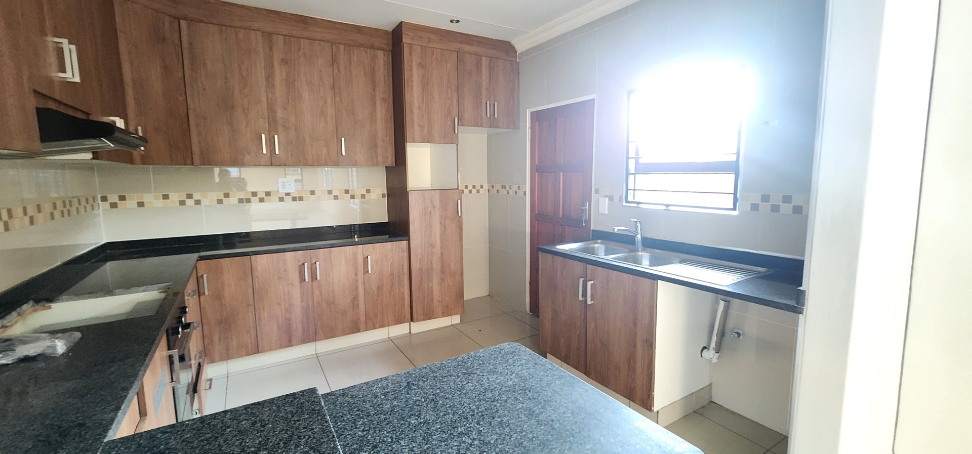 To Let 3 Bedroom Property for Rent in Erasmia Gauteng