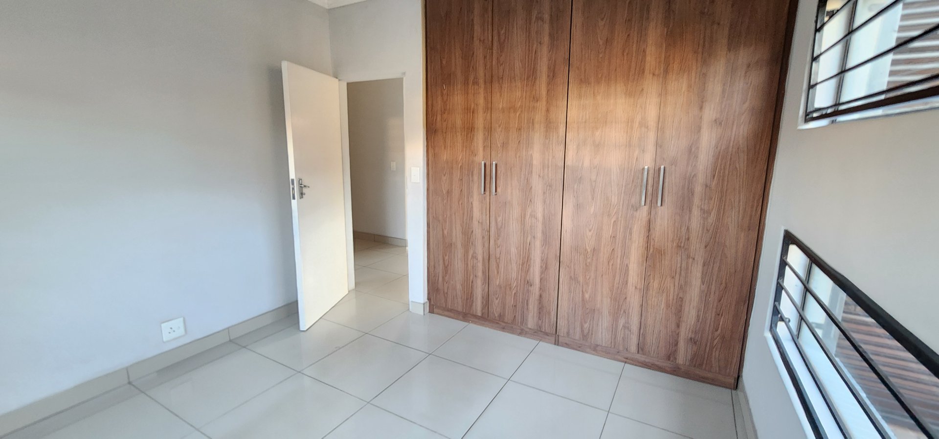 To Let 3 Bedroom Property for Rent in Erasmia Gauteng