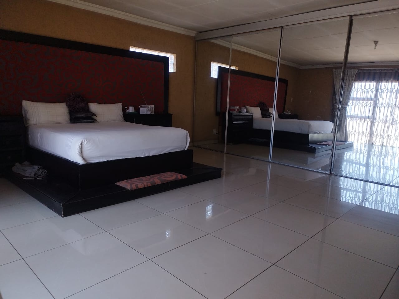 4 Bedroom Property for Sale in Klippoortje Gauteng