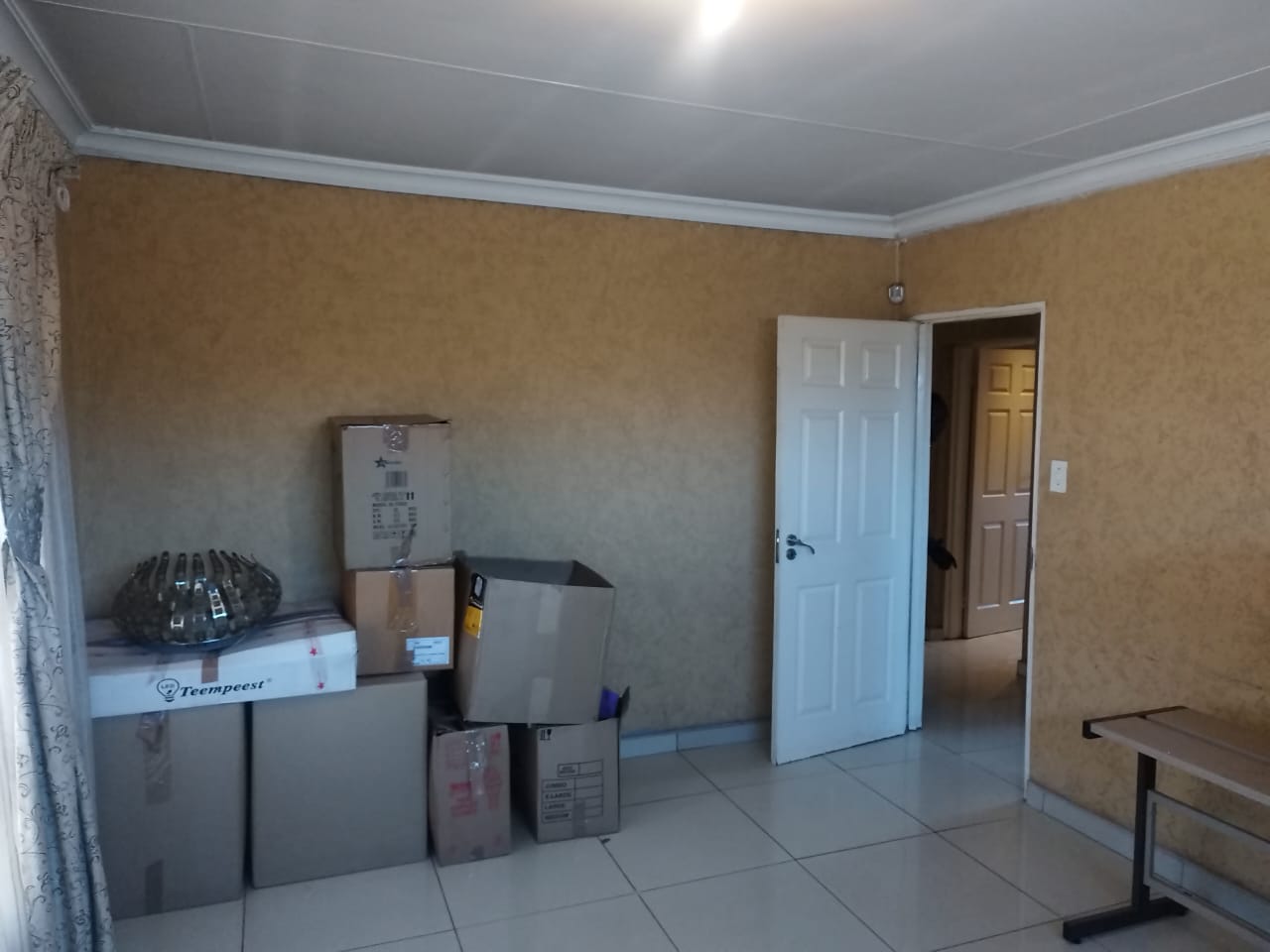 4 Bedroom Property for Sale in Klippoortje Gauteng