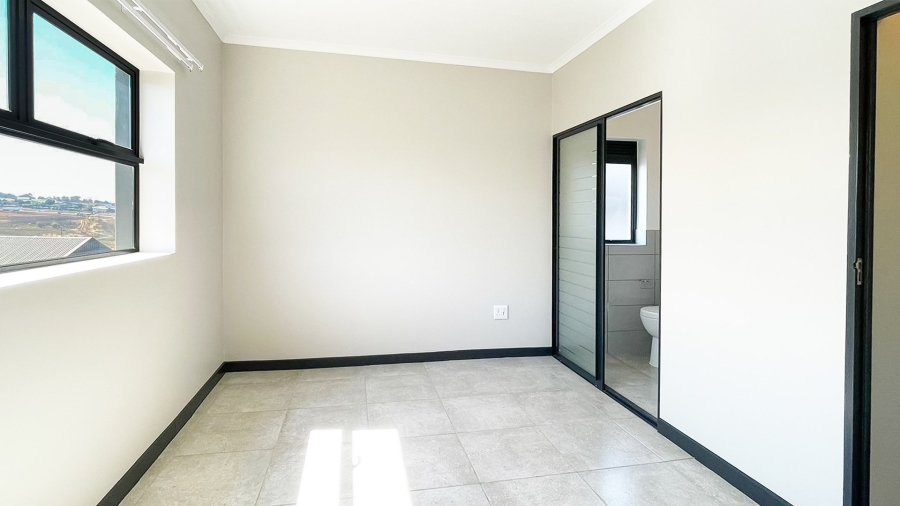 To Let 1 Bedroom Property for Rent in Country View Gauteng