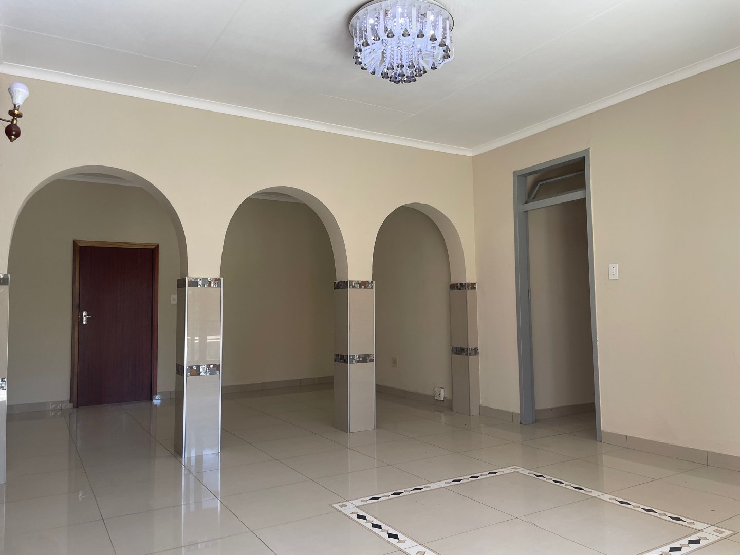 3 Bedroom Property for Sale in Barvallen Gauteng