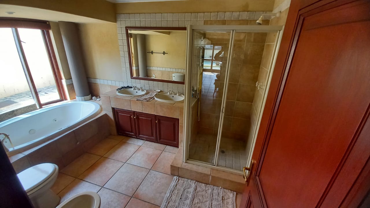 4 Bedroom Property for Sale in Bedfordview Gauteng