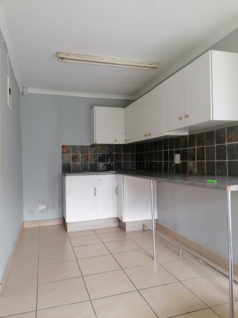 To Let 2 Bedroom Property for Rent in Randpark Ridge Gauteng