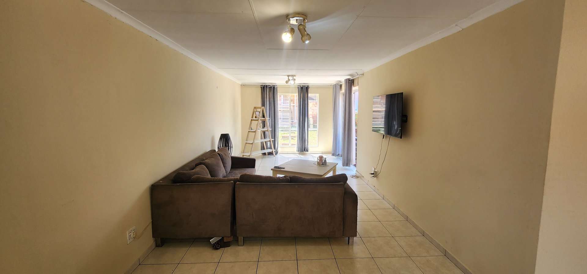 2 Bedroom Property for Sale in Liefde en Vrede Gauteng