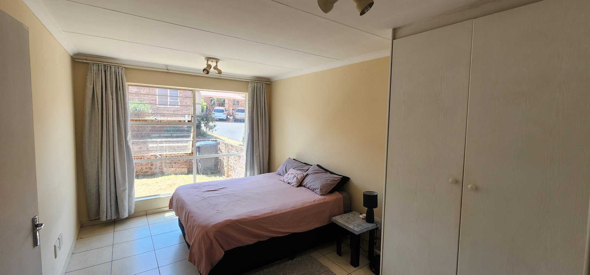 2 Bedroom Property for Sale in Liefde en Vrede Gauteng