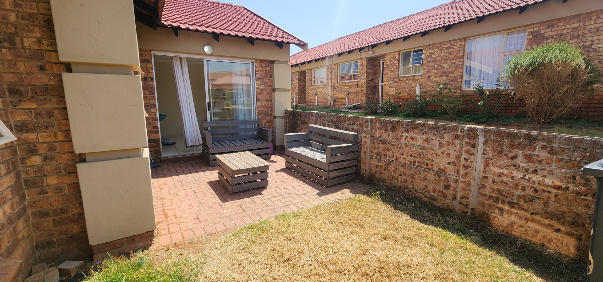 2 Bedroom Property for Sale in Liefde en Vrede Gauteng