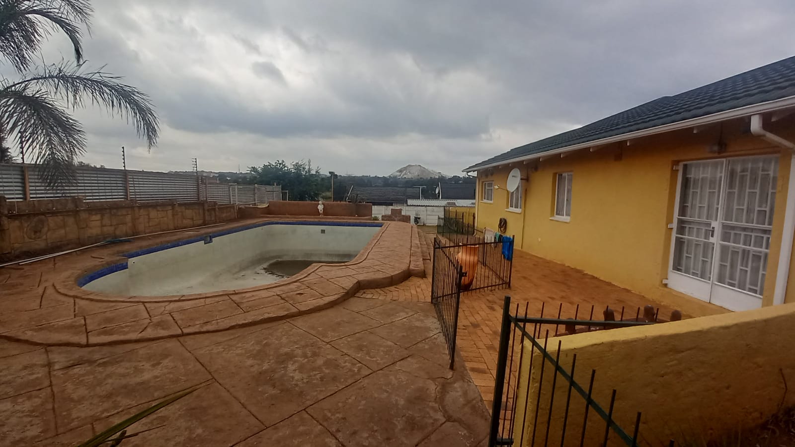 3 Bedroom Property for Sale in Quellerie Park Gauteng