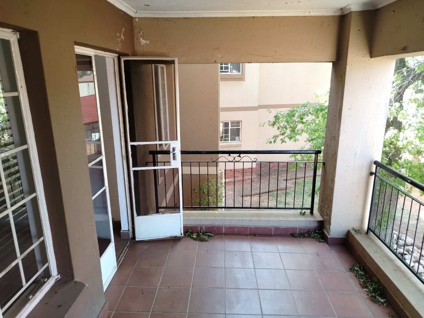 To Let 2 Bedroom Property for Rent in Meredale Gauteng