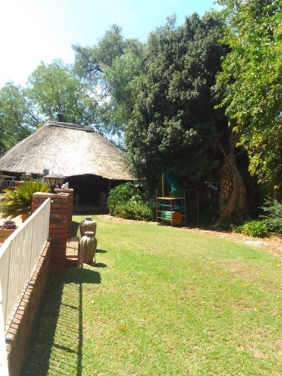 7 Bedroom Property for Sale in Meyerspark Gauteng