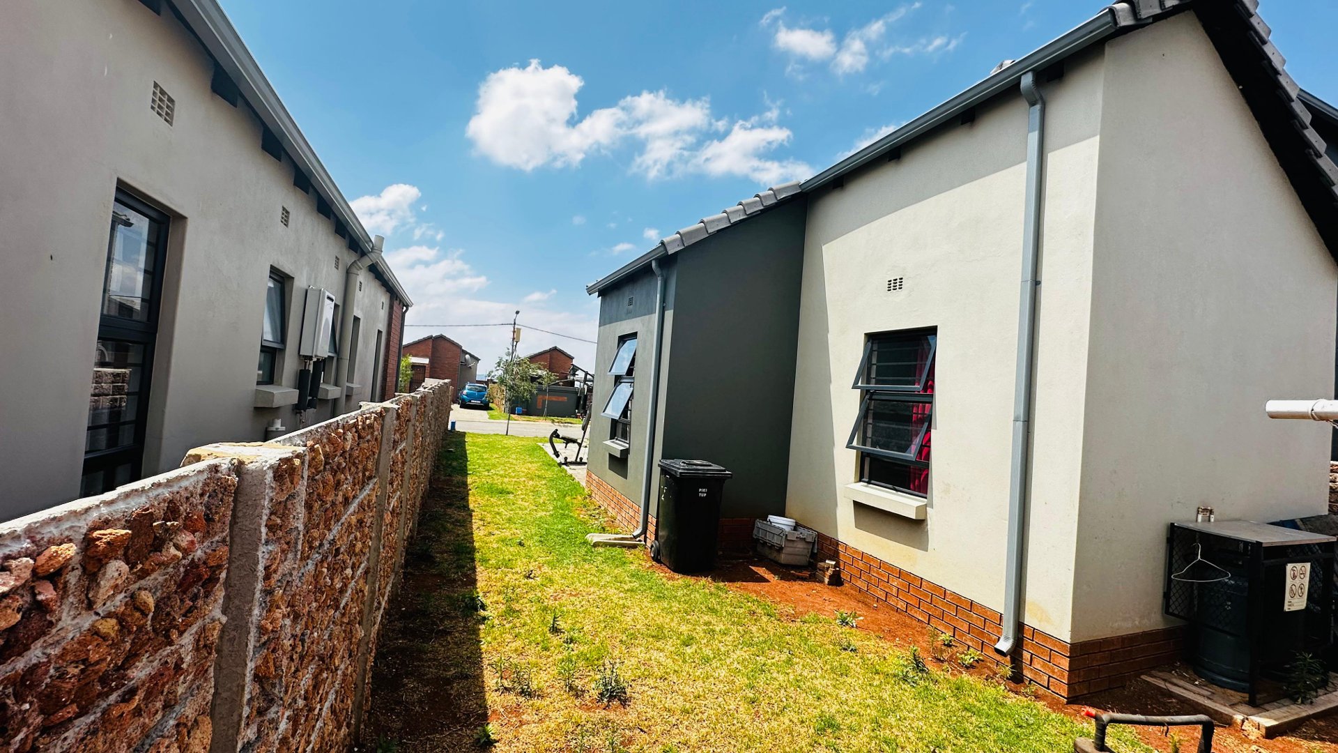 2 Bedroom Property for Sale in South Hills Gauteng