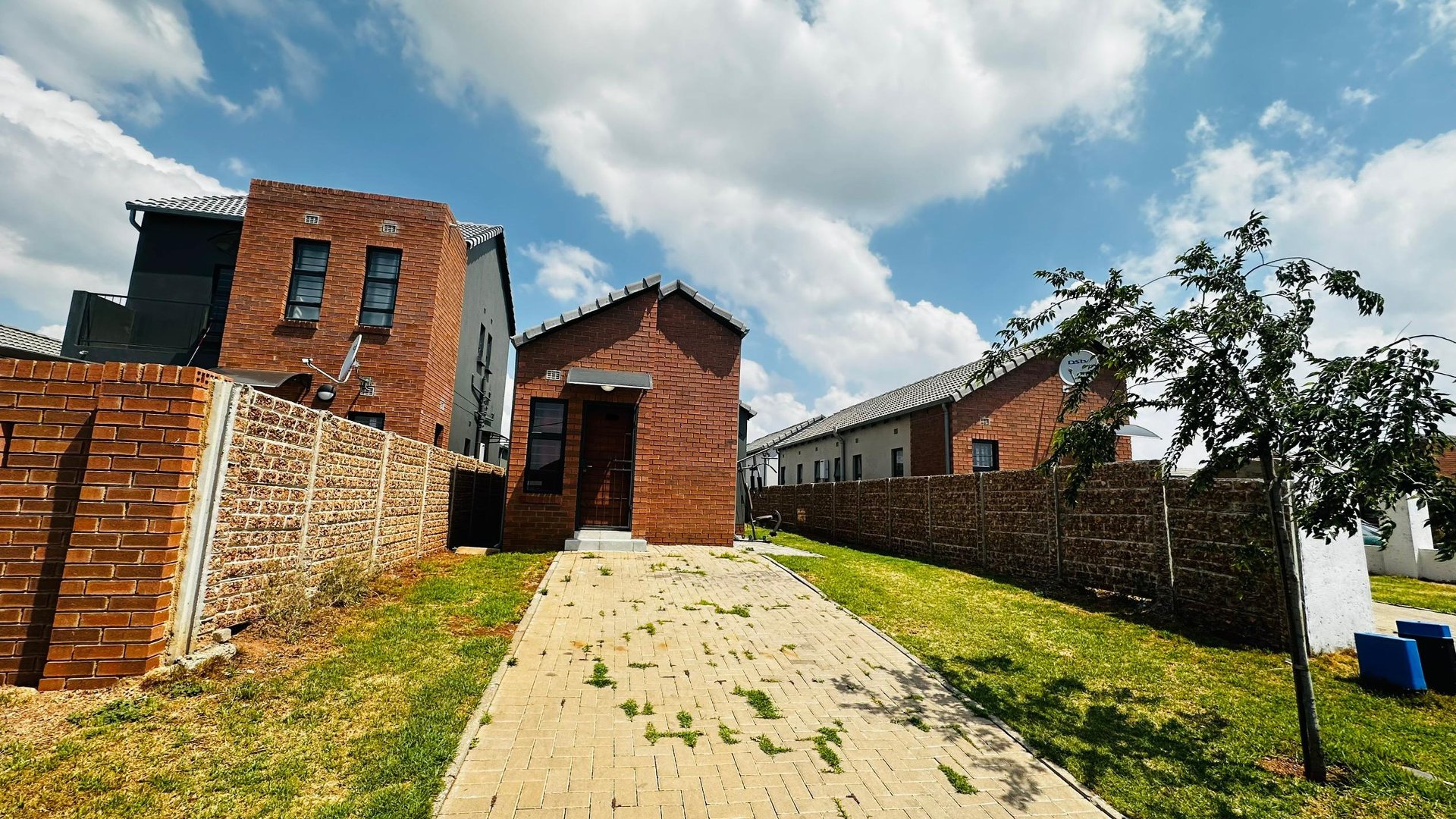 2 Bedroom Property for Sale in South Hills Gauteng