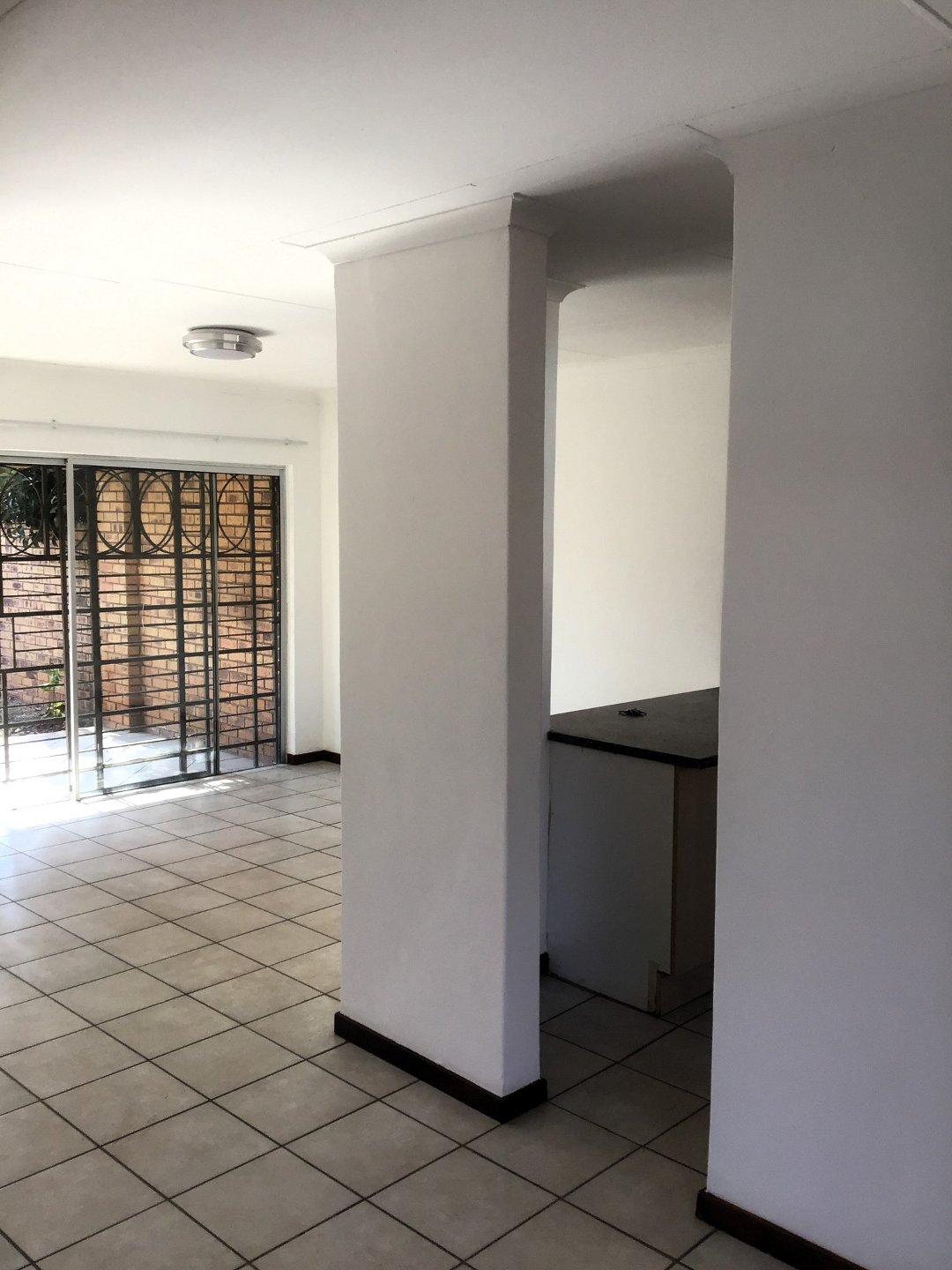 To Let 3 Bedroom Property for Rent in Equestria Gauteng