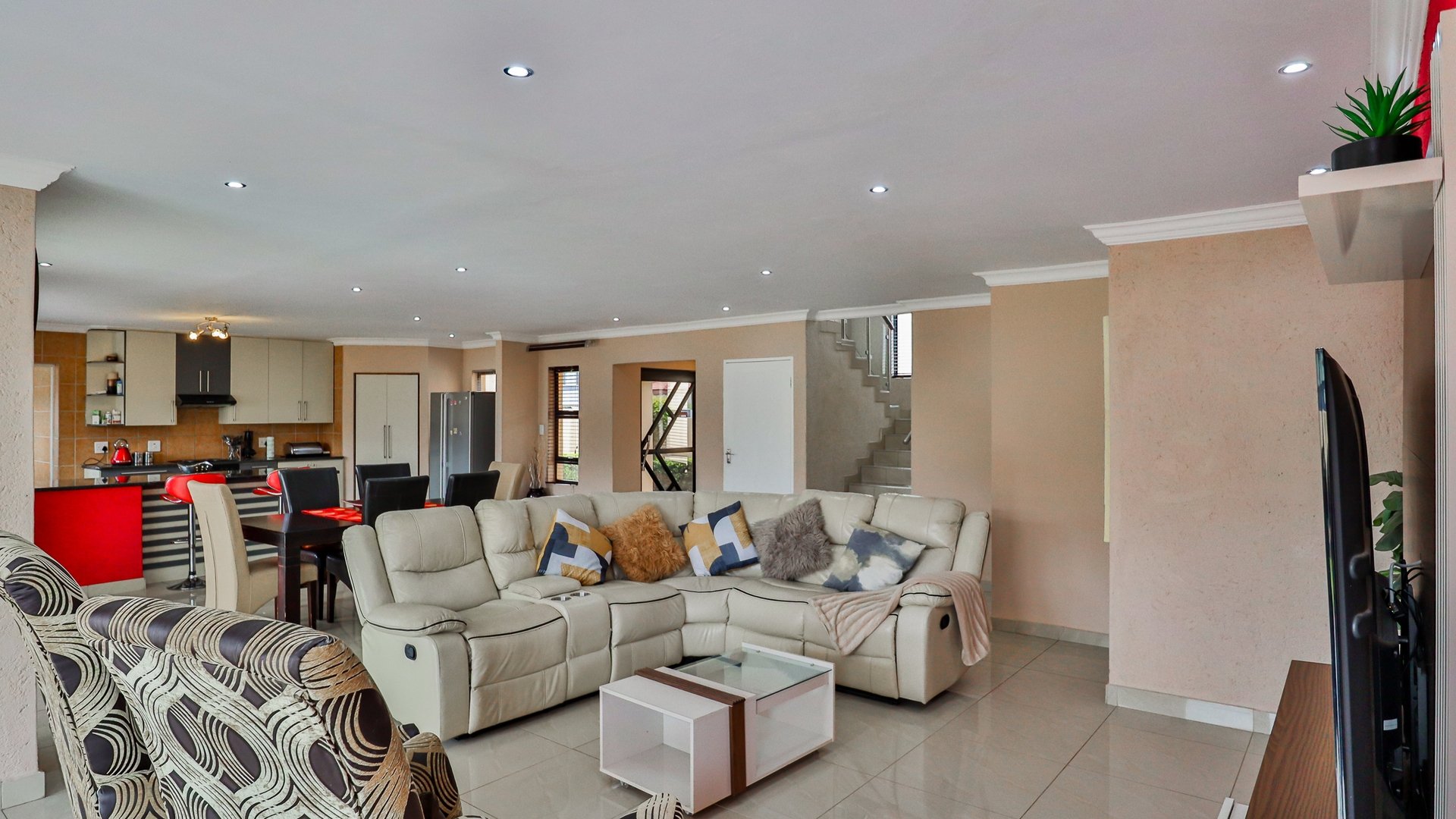 4 Bedroom Property for Sale in Theresa Park Gauteng