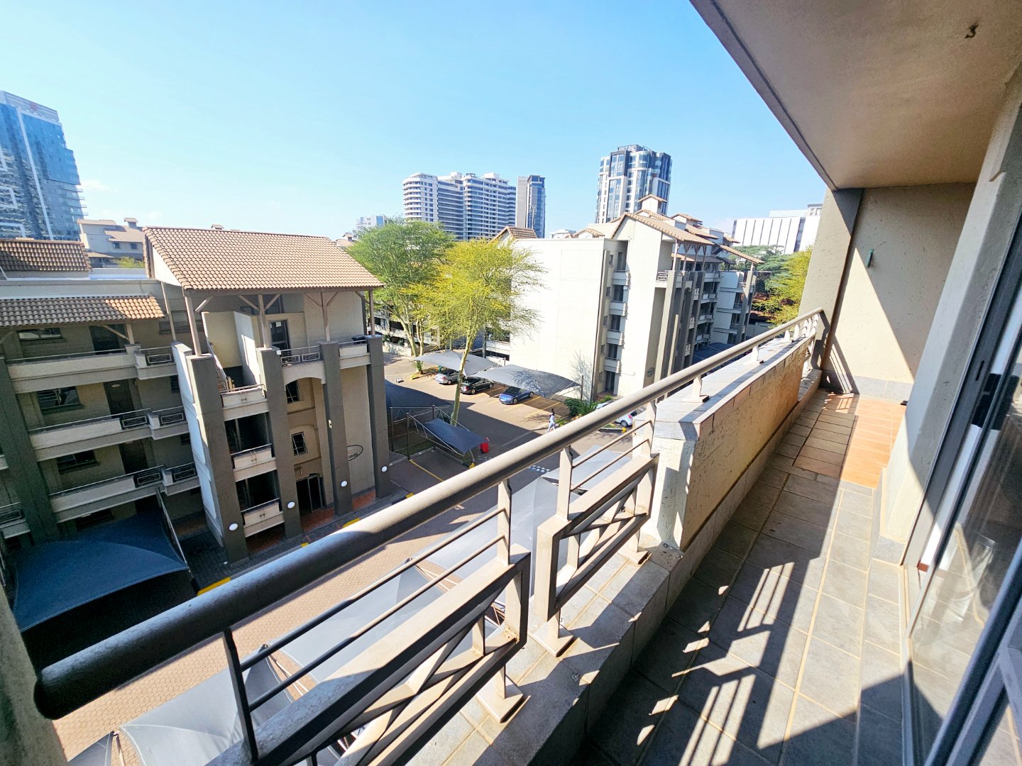 To Let 2 Bedroom Property for Rent in Sandton Central Gauteng