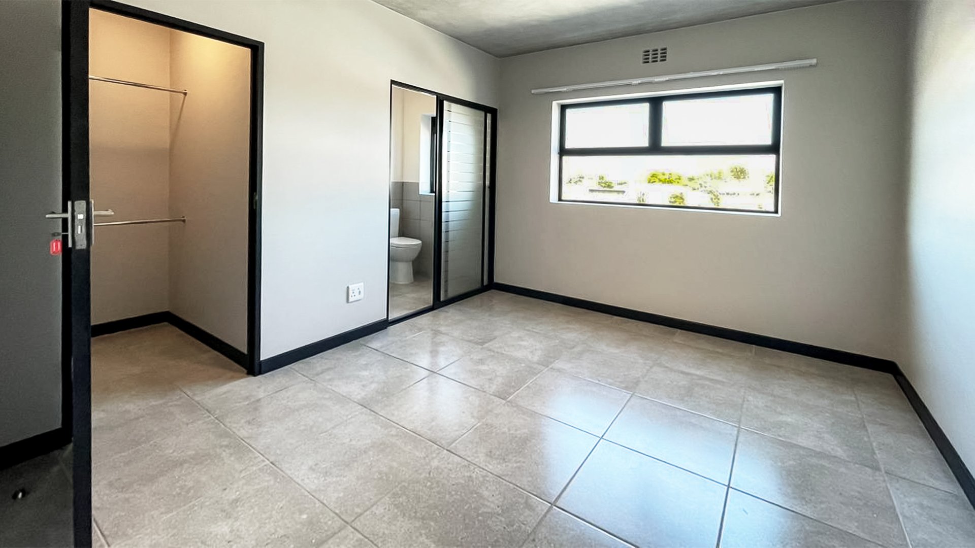 2 Bedroom Property for Sale in Country View Gauteng