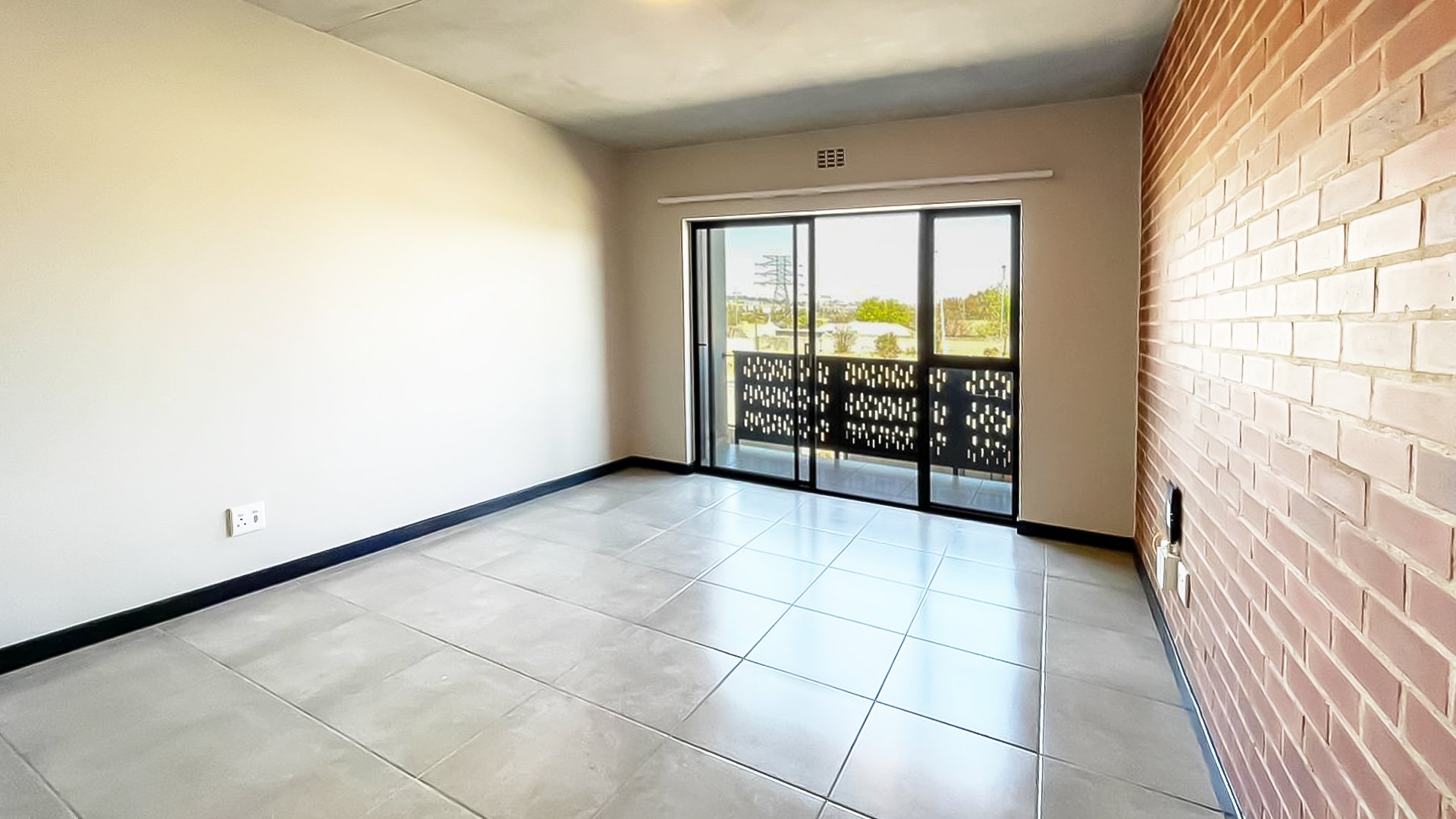 2 Bedroom Property for Sale in Country View Gauteng