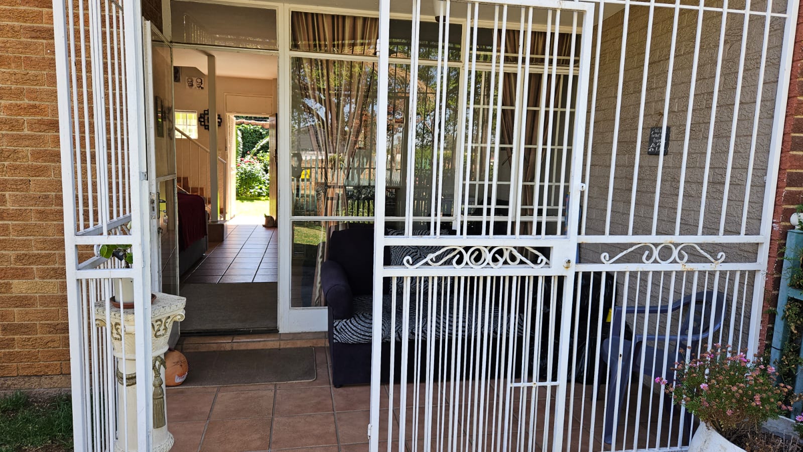 2 Bedroom Property for Sale in Creston Hill Gauteng