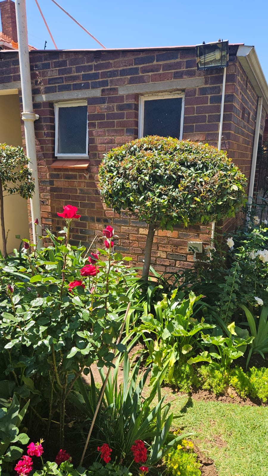 2 Bedroom Property for Sale in Creston Hill Gauteng