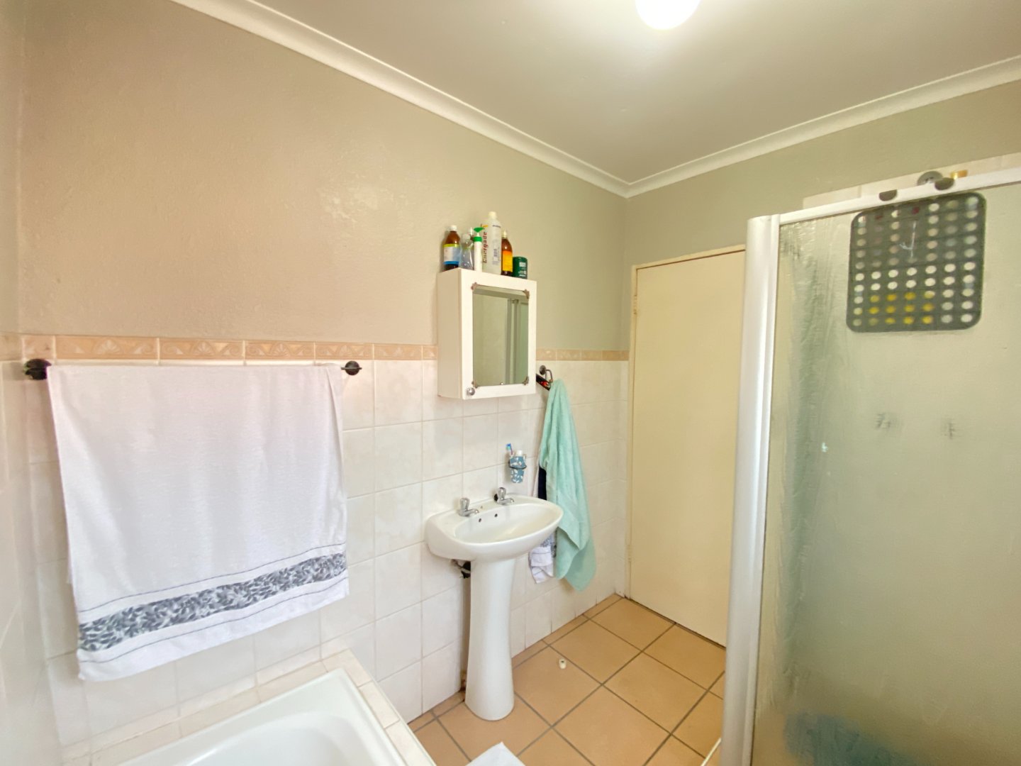 To Let 2 Bedroom Property for Rent in Halfway Gardens Gauteng