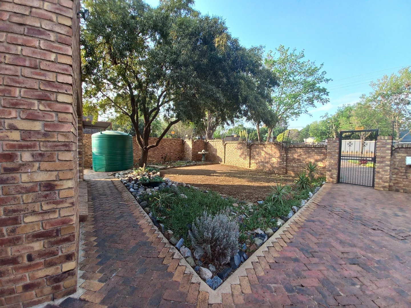  Bedroom Property for Sale in Jordaan Park Gauteng