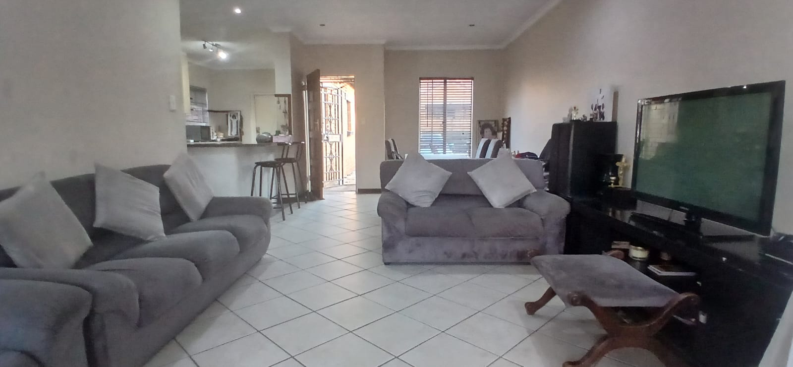 2 Bedroom Property for Sale in Stone Ridge Gauteng