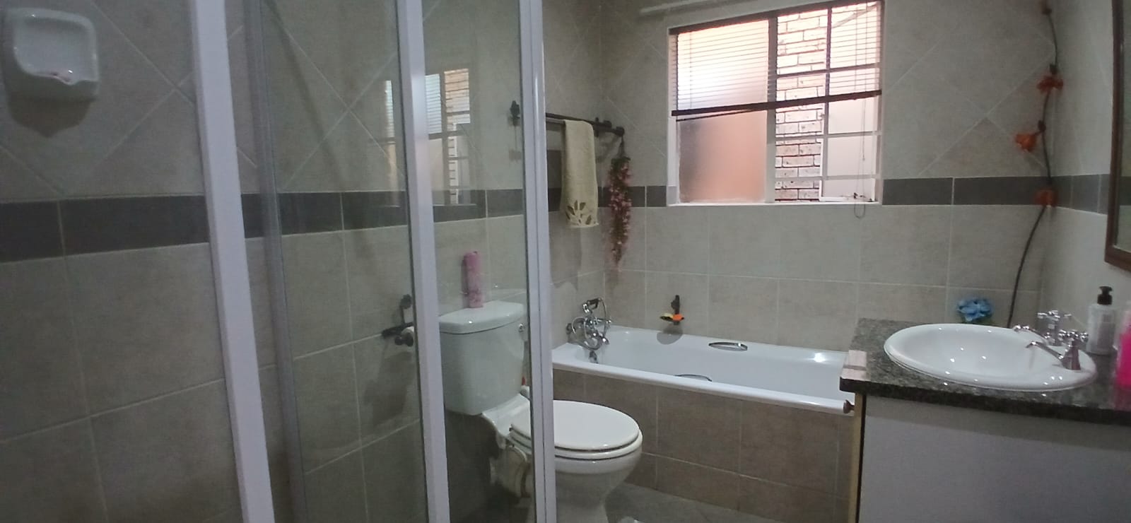 2 Bedroom Property for Sale in Stone Ridge Gauteng