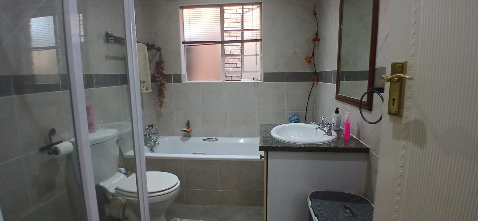 2 Bedroom Property for Sale in Stone Ridge Gauteng