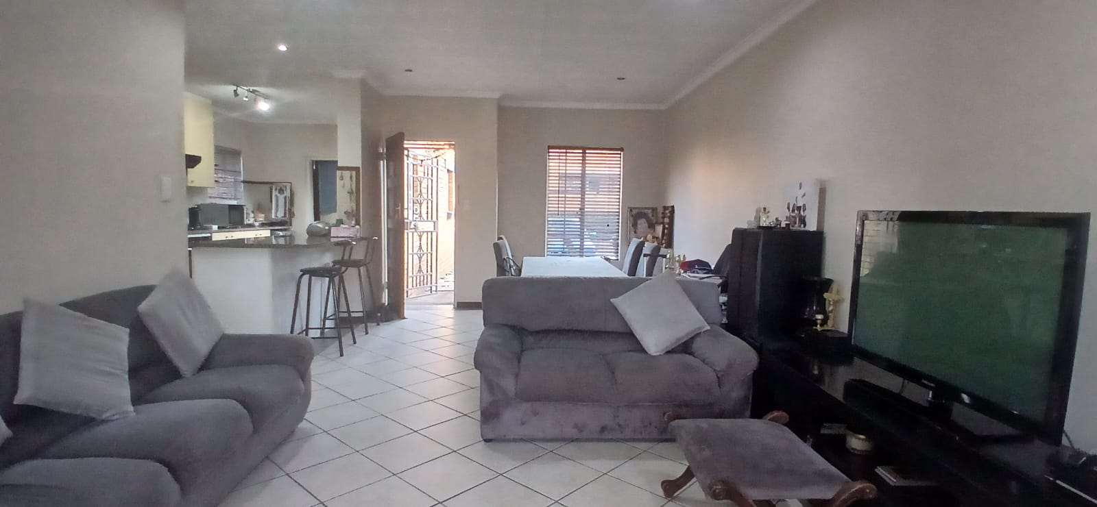 2 Bedroom Property for Sale in Stone Ridge Gauteng