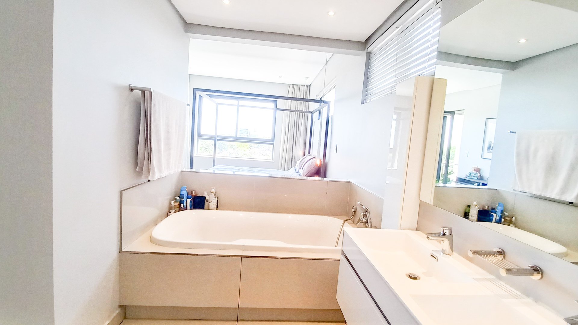 2 Bedroom Property for Sale in Hyde Park Gauteng