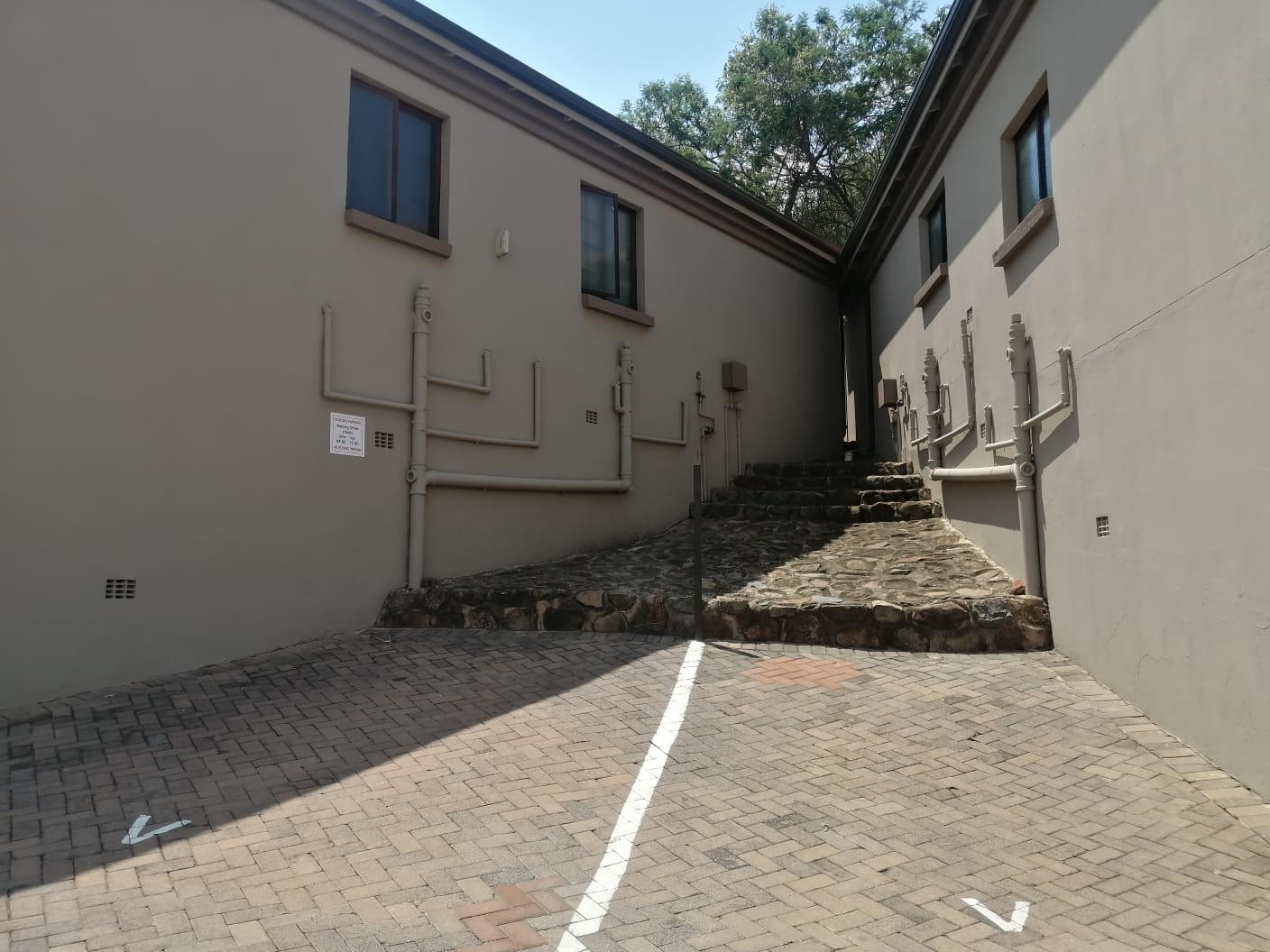 3 Bedroom Property for Sale in Bassonia Gauteng