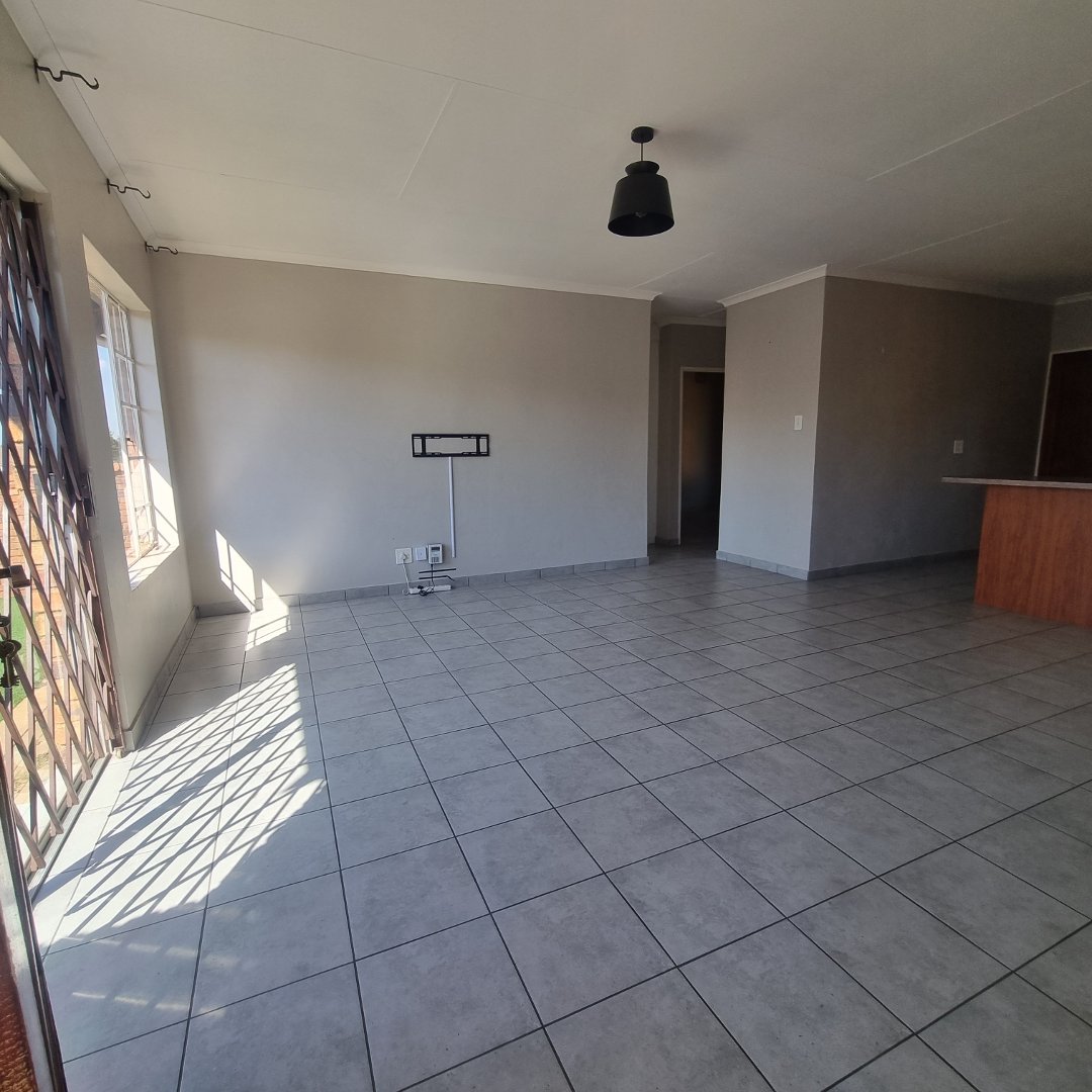 2 Bedroom Property for Sale in Amberfield Heights Gauteng