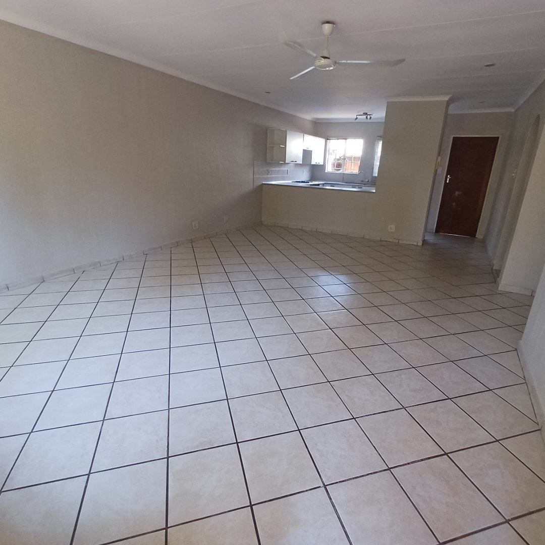 2 Bedroom Property for Sale in Wierda Park Gauteng