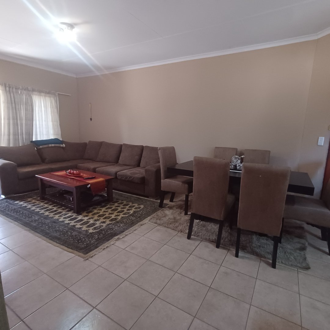 3 Bedroom Property for Sale in Heuwelsig Estate Gauteng