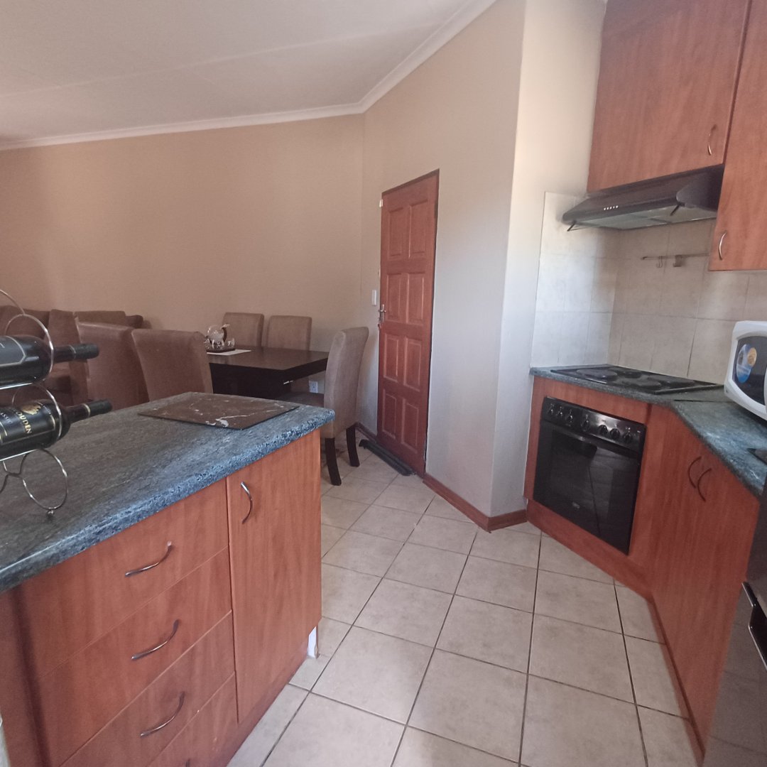 3 Bedroom Property for Sale in Heuwelsig Estate Gauteng